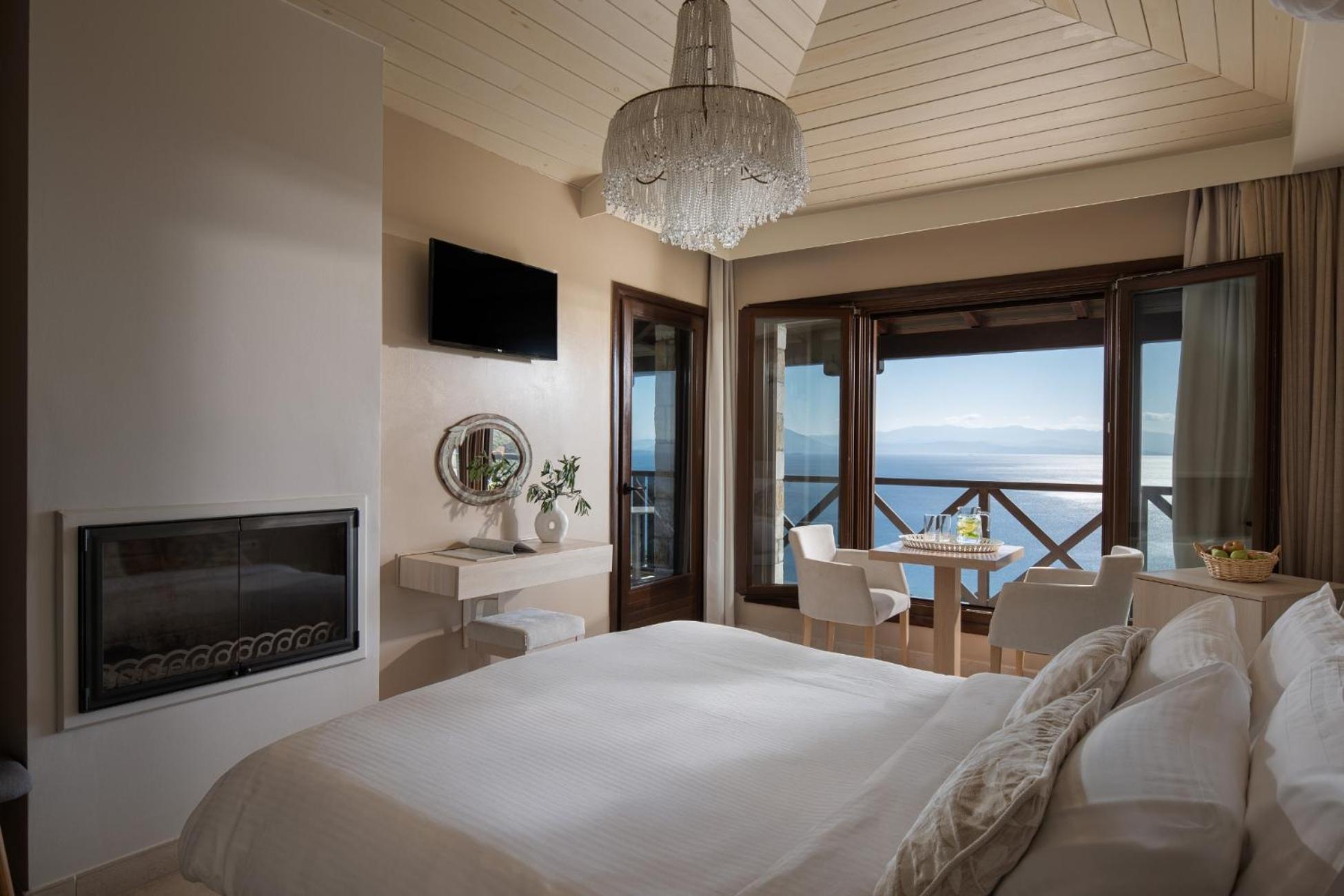 Karavia Lux Inn Афиссос Экстерьер фото
