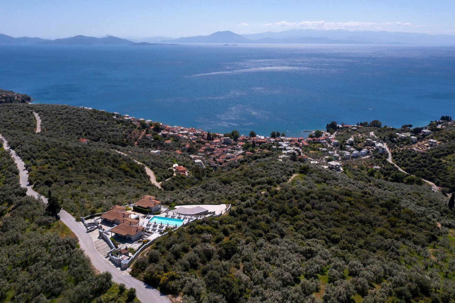 Karavia Lux Inn Афиссос Экстерьер фото