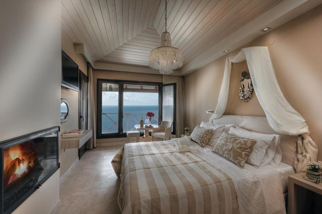 Karavia Lux Inn Афиссос Номер фото